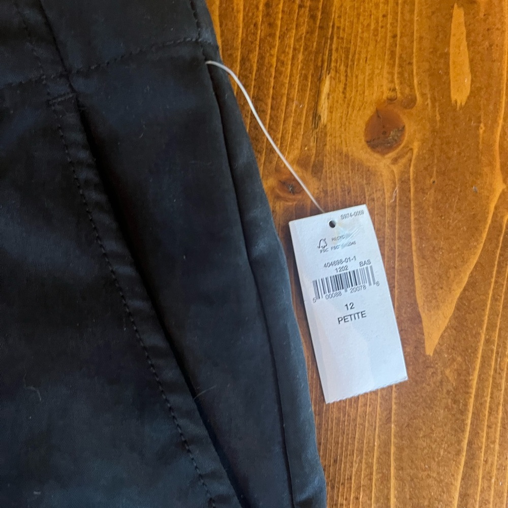 GAP womens petite high rise work pants. True black - Picture 4 of 4